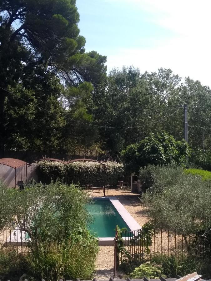 לינה וארוחת בוקר לאמבסק Mas De Camejean מראה חיצוני תמונה